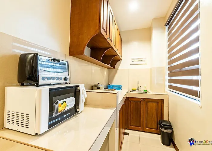 아파트 Verjandel Residences 마닐라